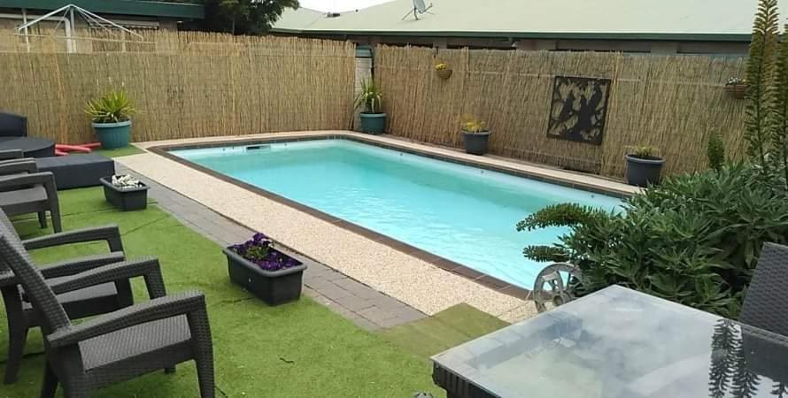 Smerdon Lodge Motel Horsham Dış mekan fotoğraf