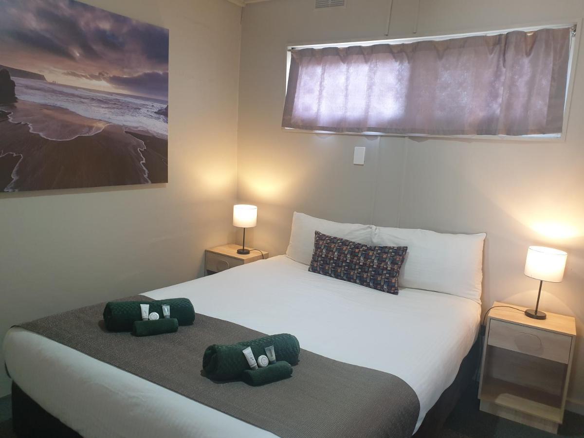 Smerdon Lodge Motel Horsham Dış mekan fotoğraf