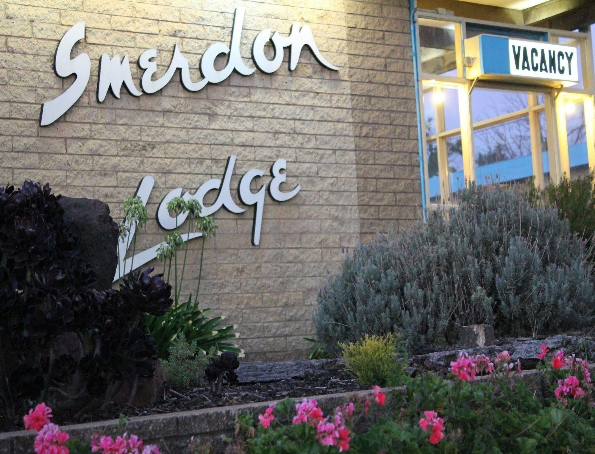 Smerdon Lodge Motel Horsham Dış mekan fotoğraf
