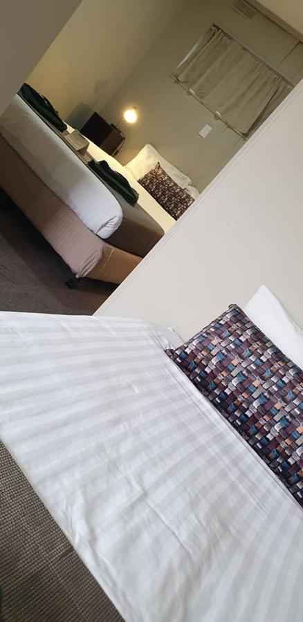 Smerdon Lodge Motel Horsham Dış mekan fotoğraf